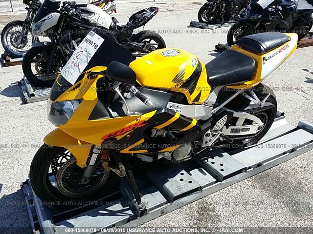 JH2SC4408YM001961 - 2000 HONDA CBR900RR  YELLOW photo 2