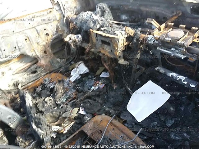 4T4BF1FK9DR277493 - 2013 TOYOTA CAMRY L/SE/LE/XLE Ağ foto 5