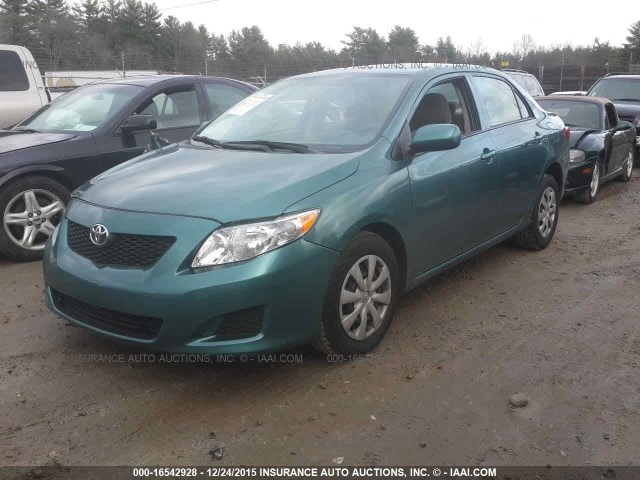 JTDBL40E09J047927 - 2009 TOYOTA COROLLA LE/XLE GREEN photo 2
