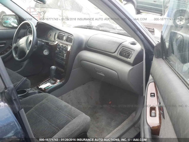 4S3BH675X27610083 - 2002 SUBARU LEGACY OUTBACK AWP 深蓝色 照片 5