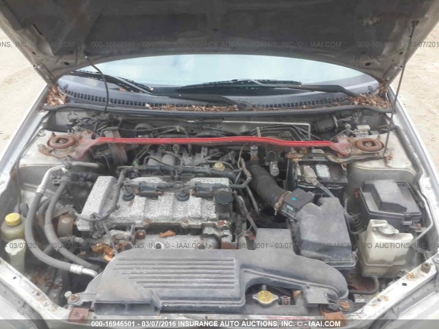 JM1BJ245621618007 - 2002 MAZDA PROTEGE PR5 银色 照片 10
