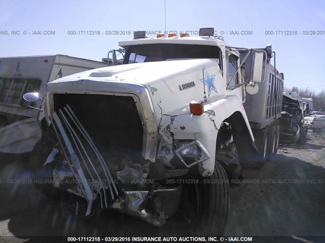 1FDYU90T4KVA51783 - 1989 FORD LT9000  WHITE photo 2