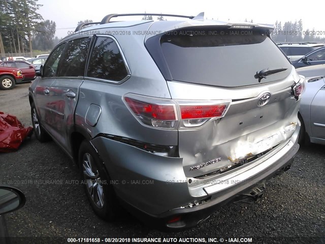 5TDJKRFHXFS188080 - 2015 TOYOTA HIGHLANDER XLE ვერცხლისფერი ფოტო 3