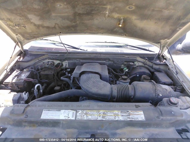 1FMRU1568YLB35814 - 2000 FORD EXPEDITION XLT Bej foto 10