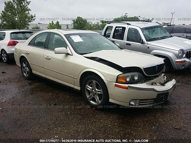 1LNHM87A22Y676275 - 2002 LINCOLN LS 奶油色 照片 1
