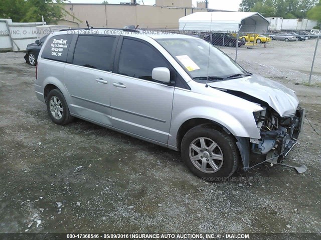 2A4RR5D12AR278879 - 2010 CHRYSLER TOWN & COUNTRY TOURING SILVER photo 1