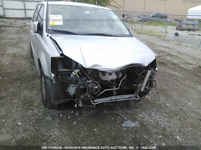 2A4RR5D12AR278879 - 2010 CHRYSLER TOWN & COUNTRY TOURING SILVER photo 6
