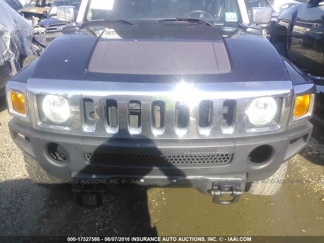 5GTDN136768266238 - 2006 HUMMER H3 BLACK photo 6