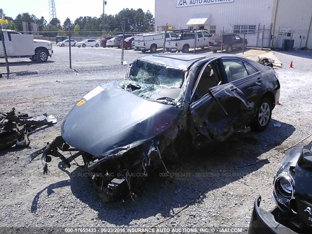 4T1BF3EK0BU152113 - 2011 TOYOTA CAMRY SE/LE/XLE 灰色 照片 2