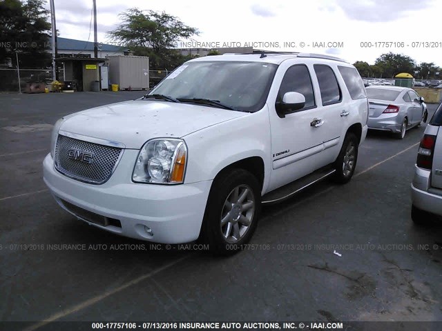 1GKFK63818J105892 - 2008 GMC YUKON DENALI WHITE photo 2