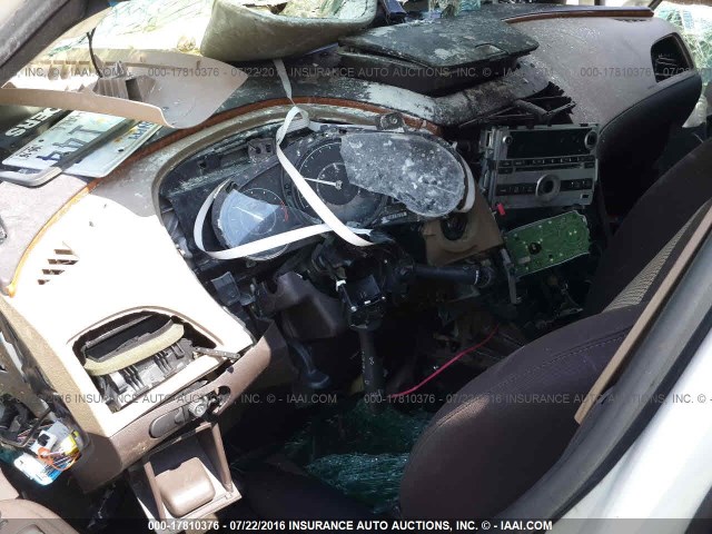 1G1ZC5E06CF223108 - 2012 CHEVROLET MALIBU 1LT თეთრი ფოტო 5