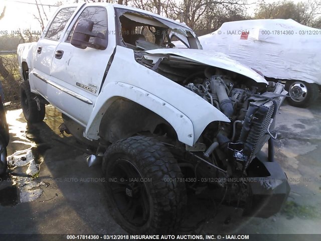 1GTHK23D47F150949 - 2007 GMC SIERRA K2500 HEAVY DUTY WHITE photo 1