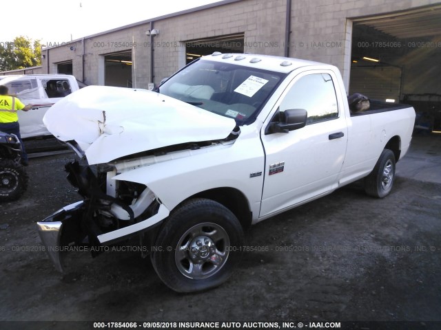 3C6LD5AT4CG303667 - 2012 DODGE RAM 2500 ST WHITE photo 2