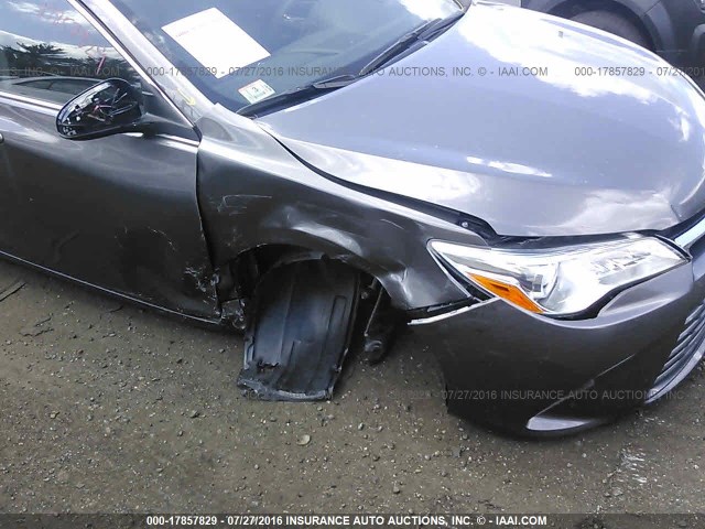 4T4BF1FK3FR462173 - 2015 TOYOTA CAMRY LE/XLE/SE/XSE GRAY photo 6