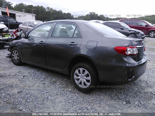 2T1BU4EE4DC957803 - 2013 TOYOTA COROLLA S/LE GRAY photo 3