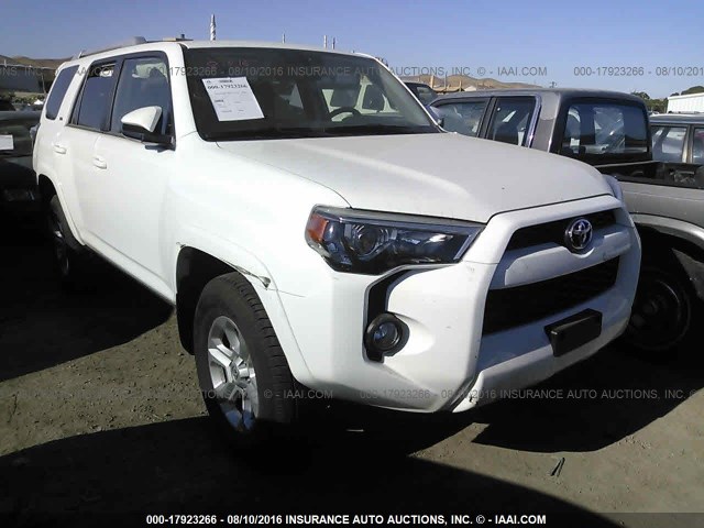 JTEBU5JR7G5296148 - 2016 TOYOTA 4RUNNER SR5 PRM/LTD/TRL/TLPRM/TRD WHITE photo 1