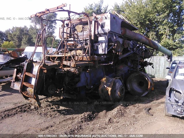 1H0S670SCC0748097 - 2012 JOHN DEERE S670 COMBINE W/HEADER  GREEN photo 2