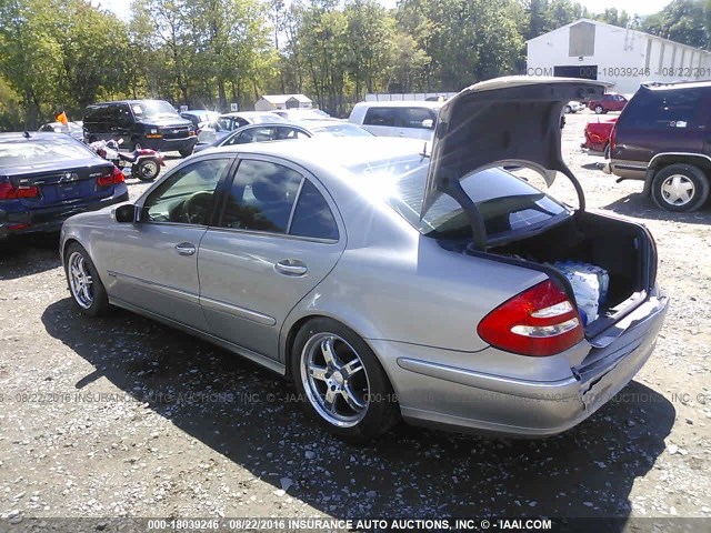 WDBUF65J43A276442 - 2003 MERCEDES-BENZ E 320 SILVER photo 3