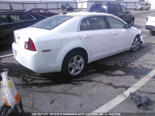 1G1ZA5E06CF238486 - 2012 CHEVROLET MALIBU LS თეთრი ფოტო 4