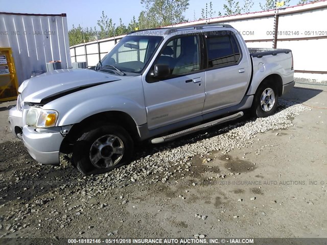 1FMZU67E32UB57397 - 2002 FORD EXPLORER SPORT TR  SILVER photo 2