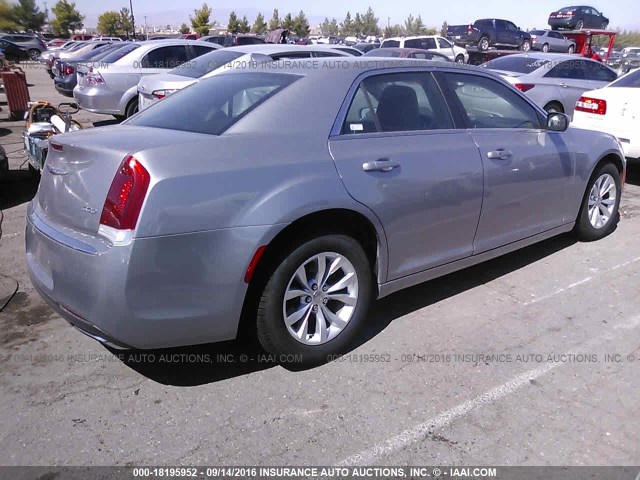 2C3CCAAG8GH207932 - 2016 CHRYSLER 300 LIMITED SILVER photo 4