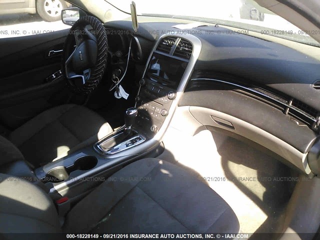 1G11B5SA6DU150221 - 2013 CHEVROLET MALIBU LS ვერცხლისფერი ფოტო 5