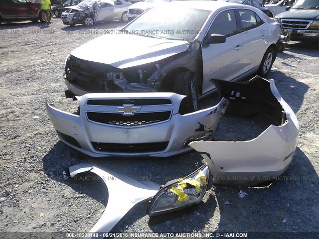1G11B5SA6DU150221 - 2013 CHEVROLET MALIBU LS ვერცხლისფერი ფოტო 6