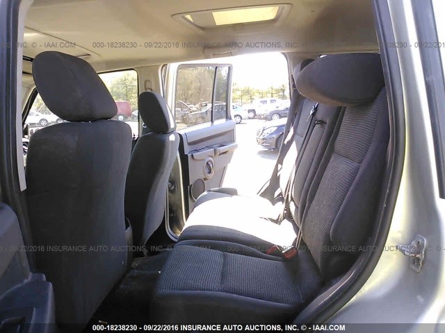 1J8HG48K68C168868 - 2008 JEEP COMMANDER SPORT GRAY photo 8