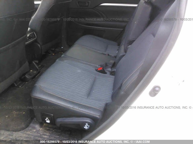 5TDBKRFHXFS189847 - 2015 TOYOTA HIGHLANDER LE/LE PLUS WHITE photo 8