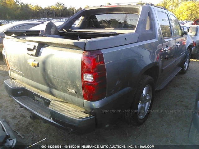 3GNEC12068G121274 - 2008 CHEVROLET AVALANCHE C1500 GREEN photo 4