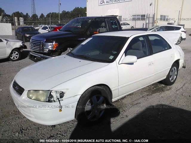 4T1BG22K81U828284 - 2001 TOYOTA CAMRY CE/LE/XLE WHITE photo 2