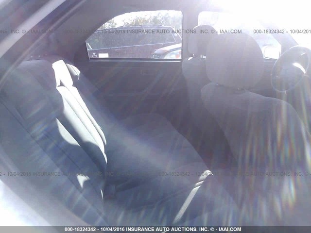 4T1BG22K81U828284 - 2001 TOYOTA CAMRY CE/LE/XLE WHITE photo 8