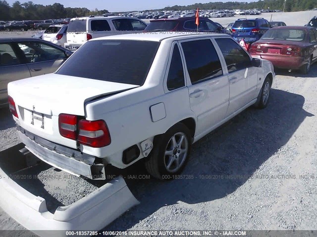 YV1LS61J9Y2652692 - 2000 VOLVO S70 SE WHITE photo 4