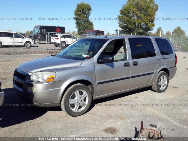 1GNDV03L05D252153 - 2005 CHEVROLET UPLANDER SILVER photo 2