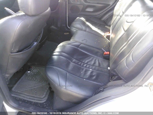 1J4GW48N74C382711 - 2004 JEEP GRAND CHEROKEE LAREDO/COLUMBIA/FREEDOM 银色 照片 8