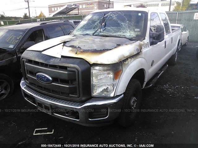 1FT8W3AT6FEB03186 - 2015 FORD F350 SUPER DUTY WHITE photo 2