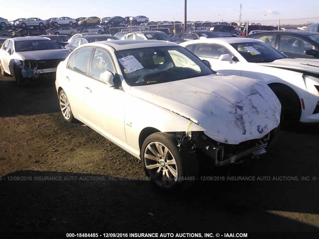 WBAPK5C53BF126749 - 2011 BMW 328 XI SULEV WHITE photo 1