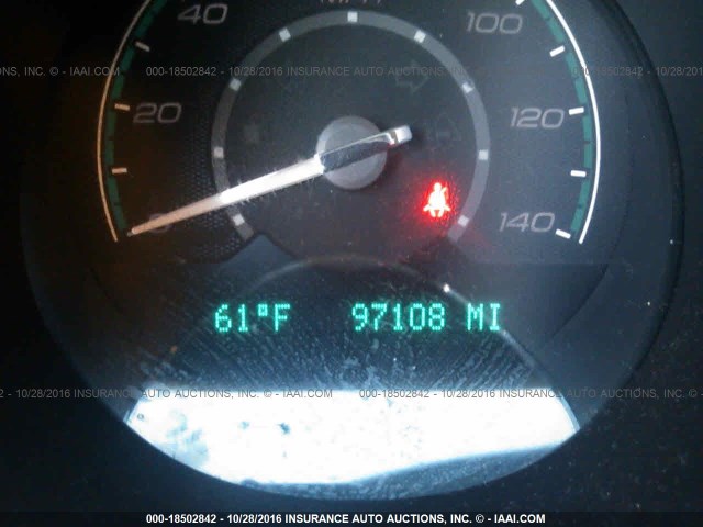 1G1ZB5EB4AF285284 - 2010 CHEVROLET MALIBU LS ნაცრისფერი ფოტო 7