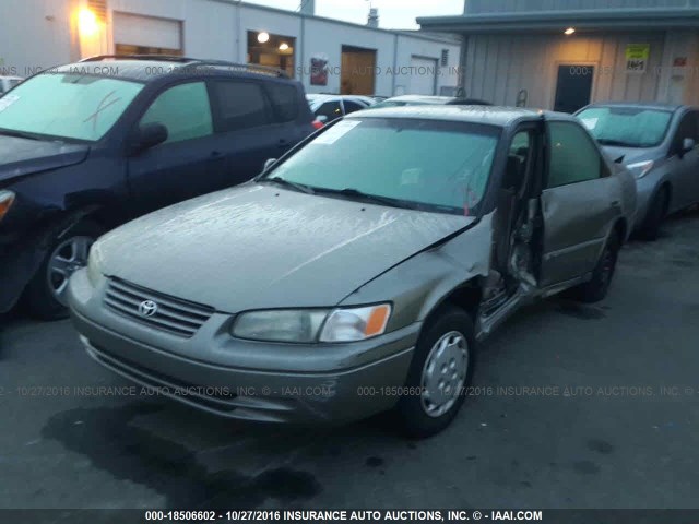 JT2BG22KXW0126561 - 1998 TOYOTA CAMRY CE/LE/XLE 香槟色 照片 2
