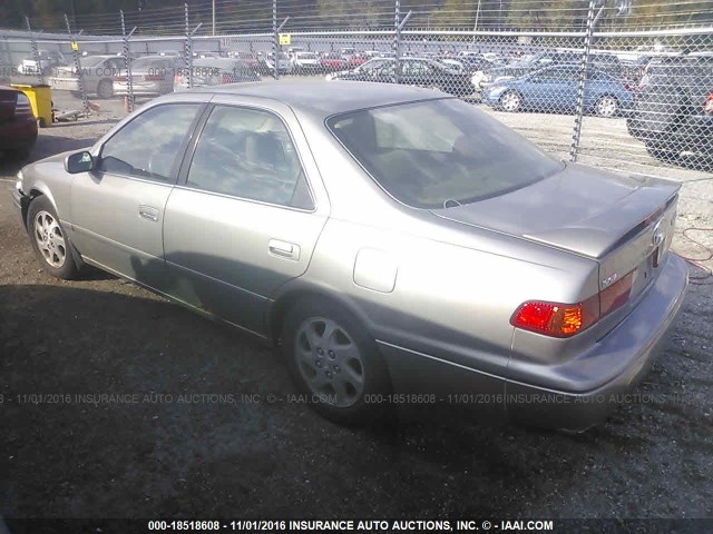 JT2BG22K2Y0400483 - 2000 TOYOTA CAMRY CE/LE/XLE 灰色 照片 3