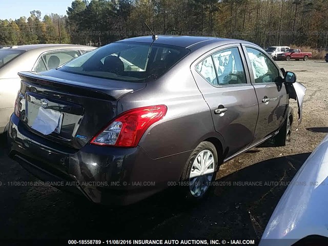 3N1CN7AP4FL910638 - 2015 NISSAN VERSA S/S PLUS/SV/SL GRAY photo 4