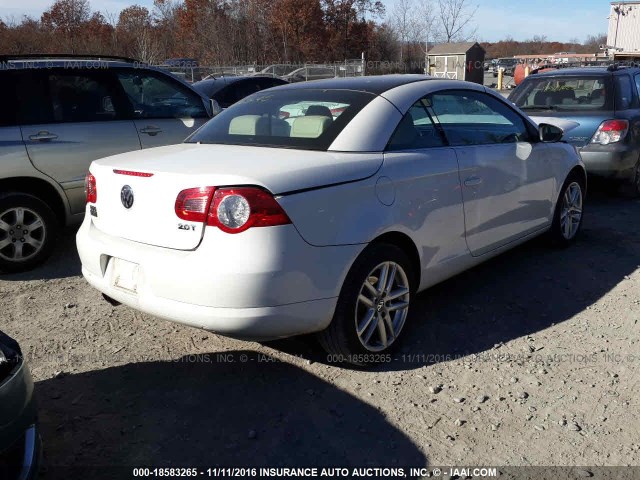 WVWFA71F69V016805 - 2009 VOLKSWAGEN EOS LUX 白色 照片 4