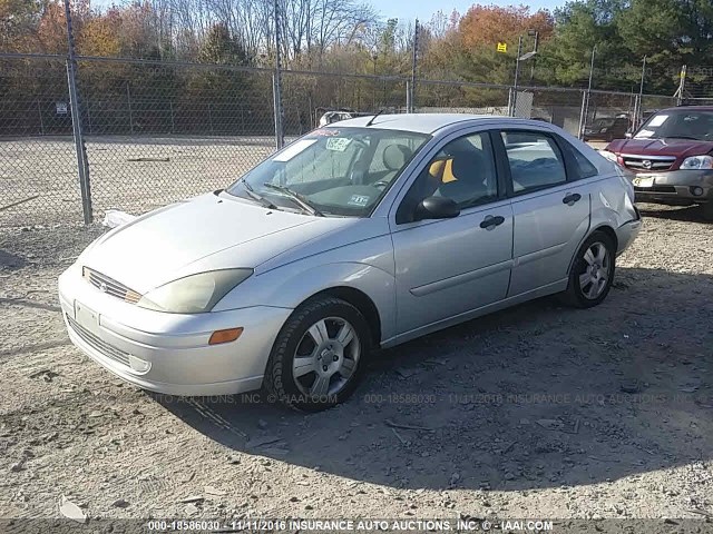 1FAFP38323W189246 - 2003 FORD FOCUS ZTS SILVER photo 2