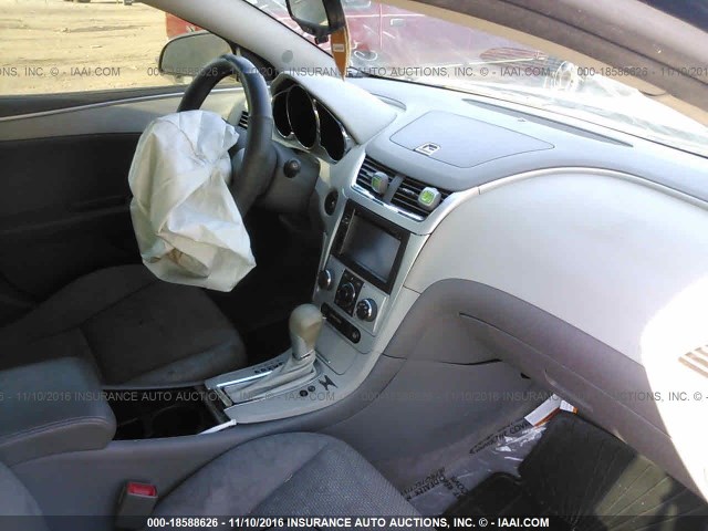 1G1ZB5E18BF154741 - 2011 CHEVROLET MALIBU LS შავი ფოტო 5