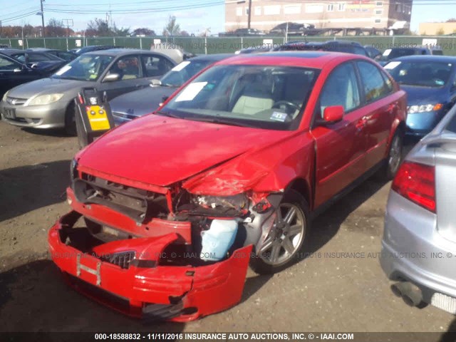 YV1MS382662223640 - 2006 VOLVO S40 2.4I RED photo 2