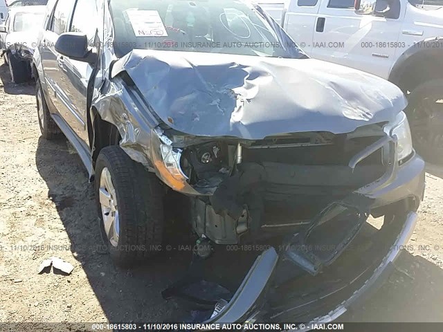 2CKDL63F966035382 - 2006 PONTIAC TORRENT GRAY photo 6