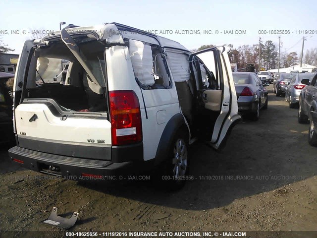 SALAE25436A379679 - 2006 LAND ROVER LR3 SE WHITE photo 4