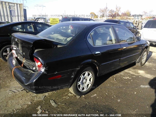 JN1CA31D1YT721793 - 2000 NISSAN MAXIMA GLE/GXE/SE BLACK photo 4