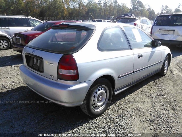 2HGEJ6421YH105284 - 2000 HONDA CIVIC CX SILVER photo 4