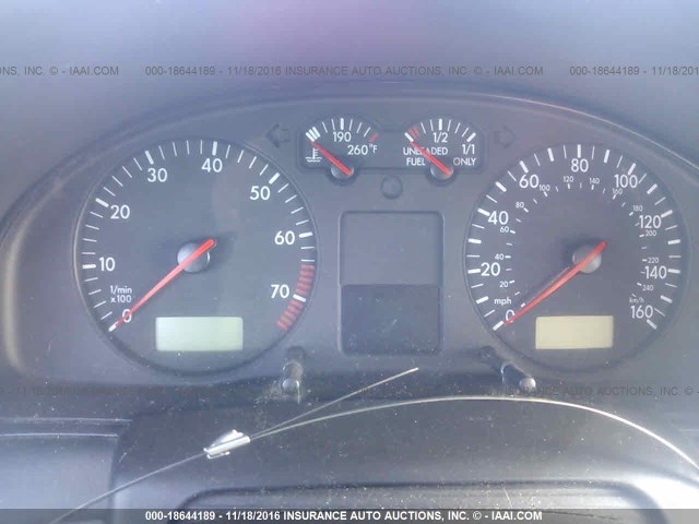 WVWPD23B8YP229458 - 2000 VOLKSWAGEN PASSAT GLX GRAY photo 7